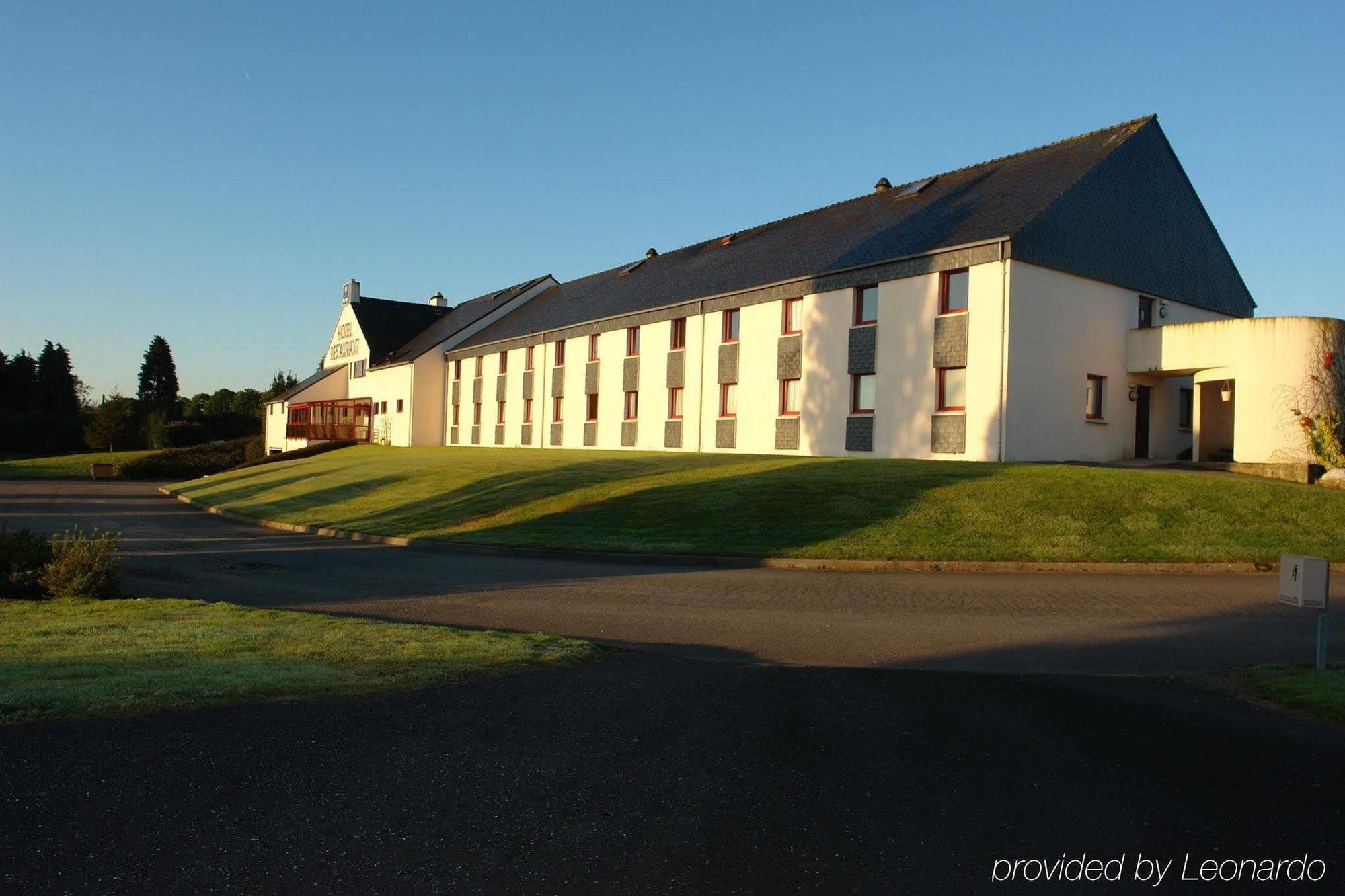 Brit Hotel Landivisiau Exteriér fotografie